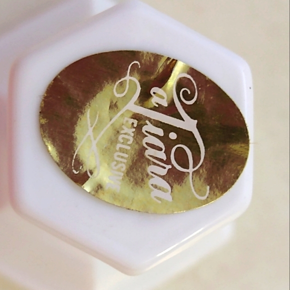 Milk Glass Candleholders Set - Picture 4 of 4